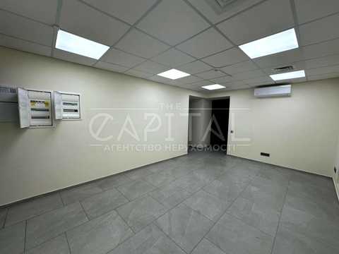 комерційна за адресою Київ, Володимирська вул., 6