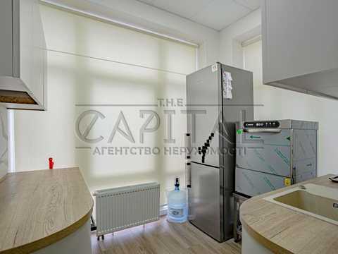 комерційна за адресою Метрологічна вул., 56