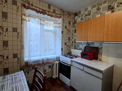 квартира за адресою Краснова вул., 4