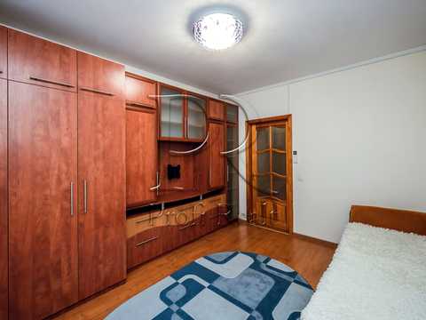 квартира за адресою Квітневий пров., 12