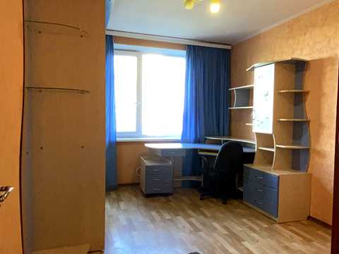 квартира за адресою Перемоги просп., 72