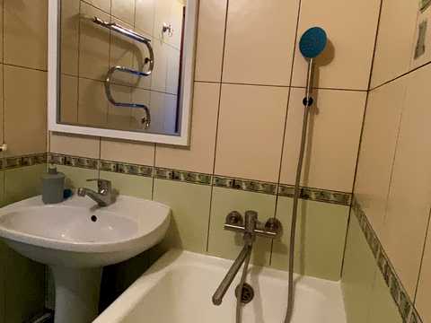 квартира за адресою Перемоги просп., 72