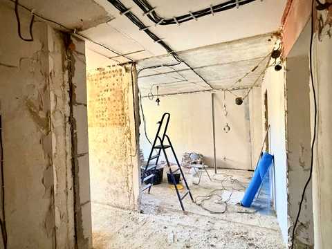 квартира за адресою Академіка Корольова вул., 5