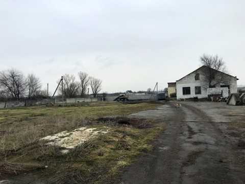 комерційна за адресою с. Хутірське, чапаеав, 116