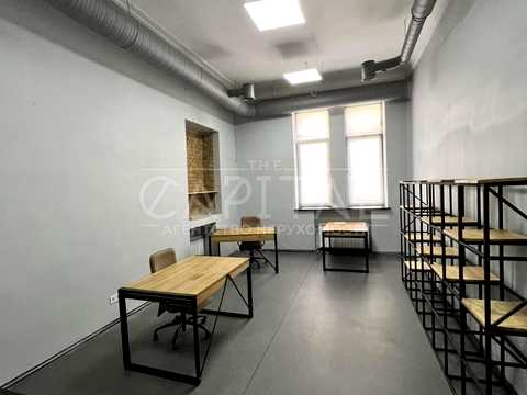 комерційна за адресою Євгена Чикаленка вул. (Пушкінська), 14