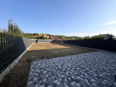дом по адресу с. Погребы, Пасіченка, 25