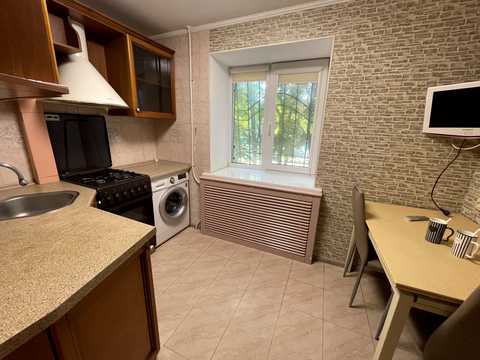 квартира за адресою Академіка Янгеля вул., 10