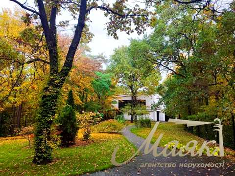 будинок за адресою Межигірська вул.