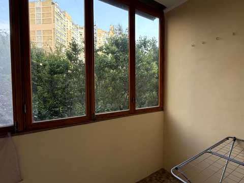 квартира за адресою Драгоманова вул., 12-А