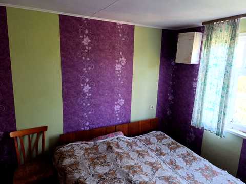 будинок за адресою с. Березанка, вишнева