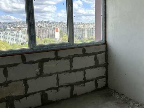 квартира за адресою Озерна вул., 4