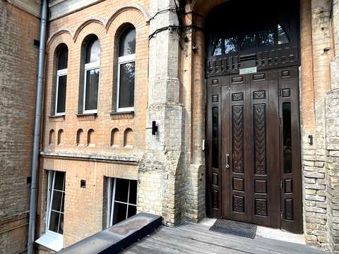 коммерческая по адресу Олеся Гончара ул., 60