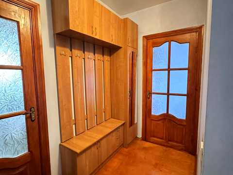 квартира за адресою Буковинська вул., 12