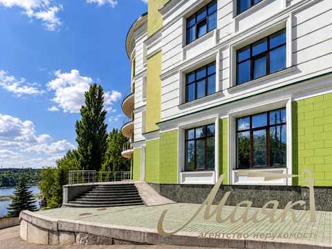 комерційна за адресою Набережно-Печерська дорога дор., 10