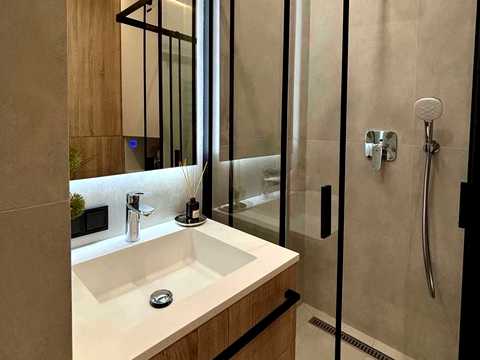 квартира за адресою Салютна вул., 2к19