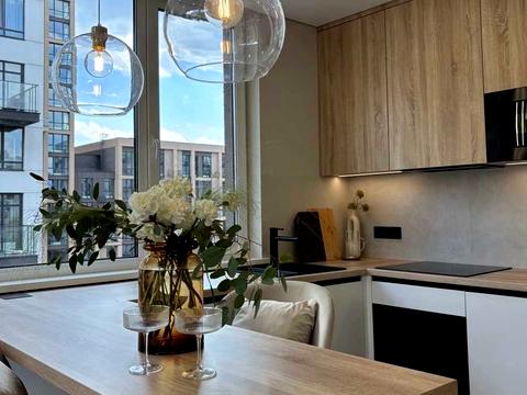 квартира за адресою Салютна вул., 2к19