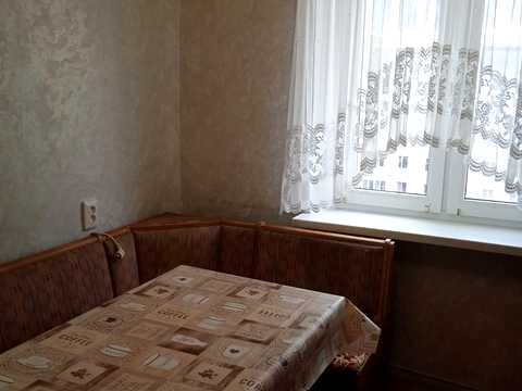 квартира за адресою Академіка Заболотного вул., 54
