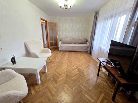 квартира за адресою Січеславська наб., 12