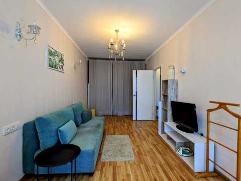 квартира по адресу Есенина ул., 33