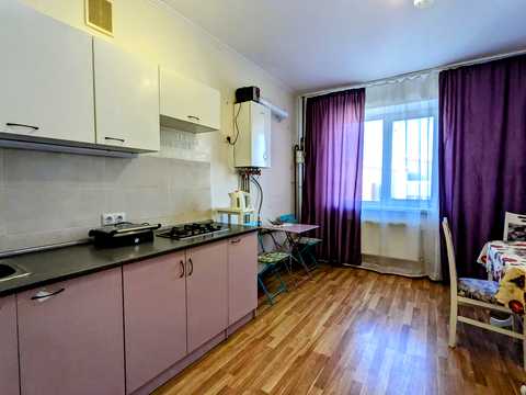 квартира по адресу Есенина ул., 33