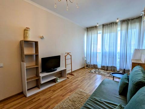 квартира по адресу Есенина ул., 33