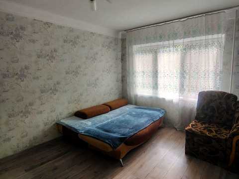 квартира за адресою Академіка Корольова вул., 10