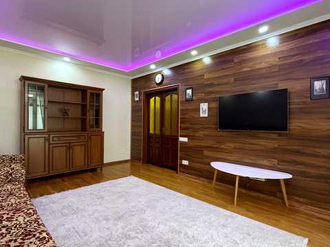 квартира за адресою Василя Верховинця вул., 10