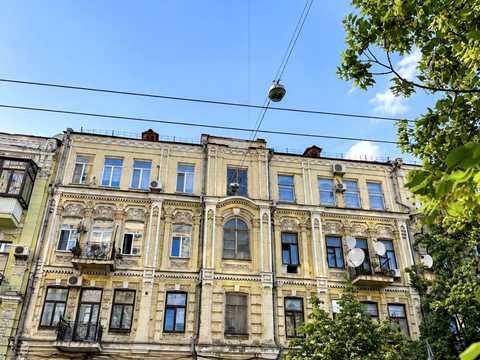 квартира за адресою Симона Петлюри вул. (Комінтерну), 20