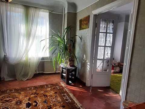 квартира за адресою Кооперативна вул., 13/2