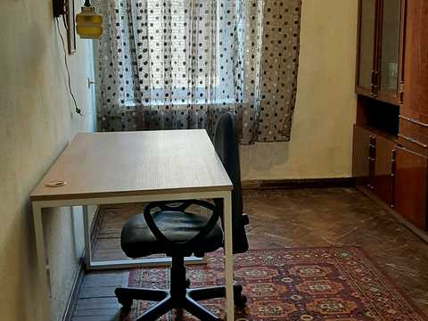 квартира за адресою Кооперативна вул., 13/2