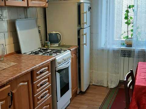 квартира за адресою Кооперативна вул., 13/2
