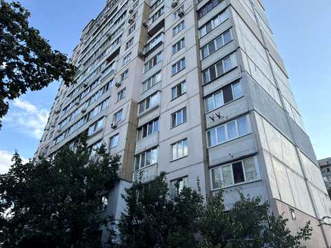 квартира за адресою Мілютенка вул., 25