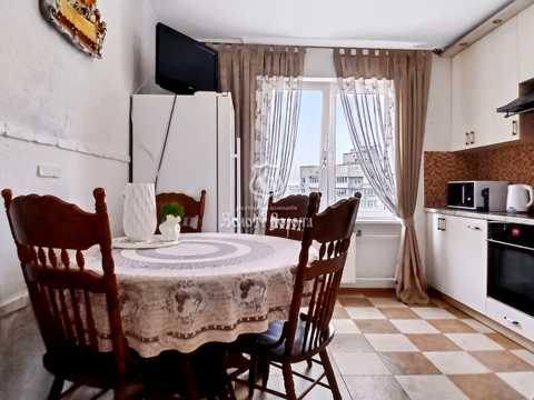 квартира за адресою Миколи Лаврухіна вул., 14