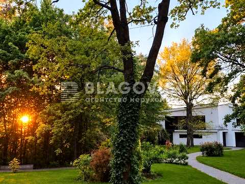 будинок за адресою Межигірська вул., 84