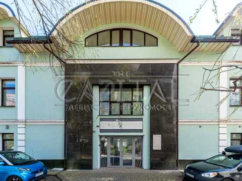комерційна за адресою Золотоустівська вул., 2/4