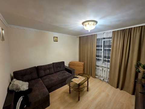 квартира за адресою Садова вул., 25