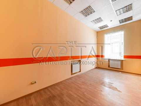 комерційна за адресою Золотоустівська вул., 2/4