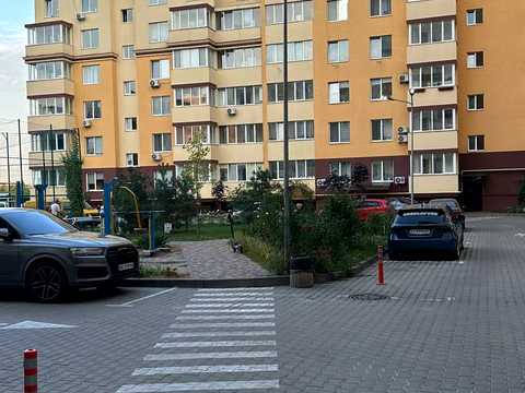 квартира за адресою Бишівська вул., (Будинок 14)