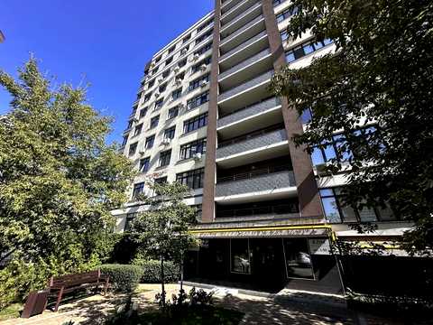 квартира за адресою Юнацька вул., 19