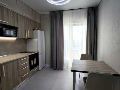 квартира за адресою Краснова вул., 1-Б