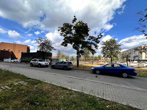 коммерческая по адресу Харьковское шоссе, 2
