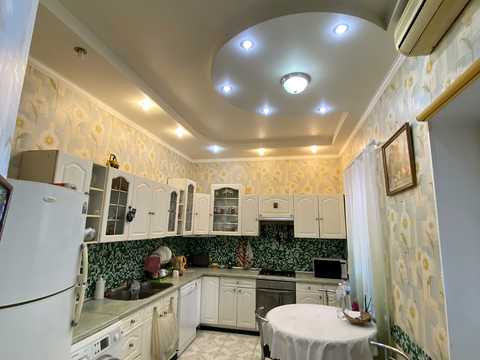 квартира по адресу Короленко пер., 19