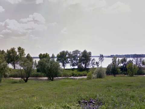 ділянка за адресою Зарічанська, 133
