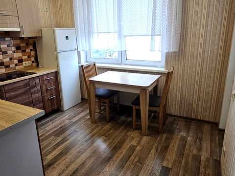 квартира за адресою Сергія Данченка вул., 28