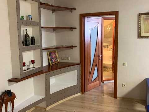 квартира за адресою Поля вул., 6