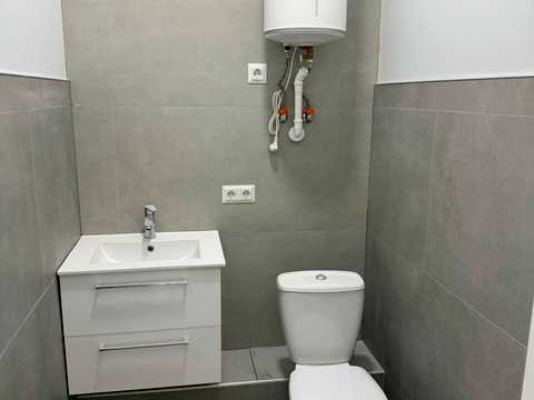 комерційна за адресою Павленка вул., 58