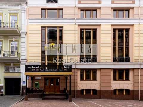 комерційна за адресою Боричів Тік вул., 38В