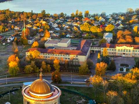 ділянка за адресою Зарічанська, 133