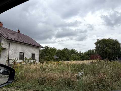 ділянка за адресою Івана Липи вул.