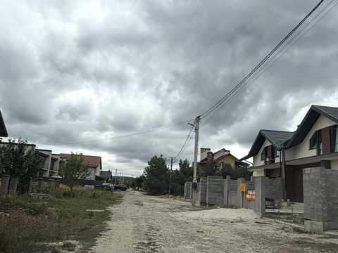 ділянка за адресою Івана Липи вул.